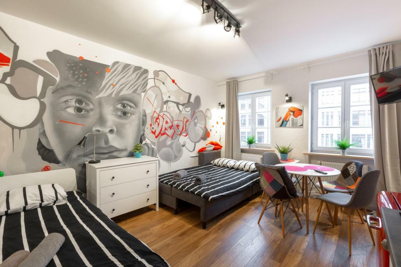 Ferienwohnung LiPsTiCk HoUsE RyNeK Breslau Exterior foto