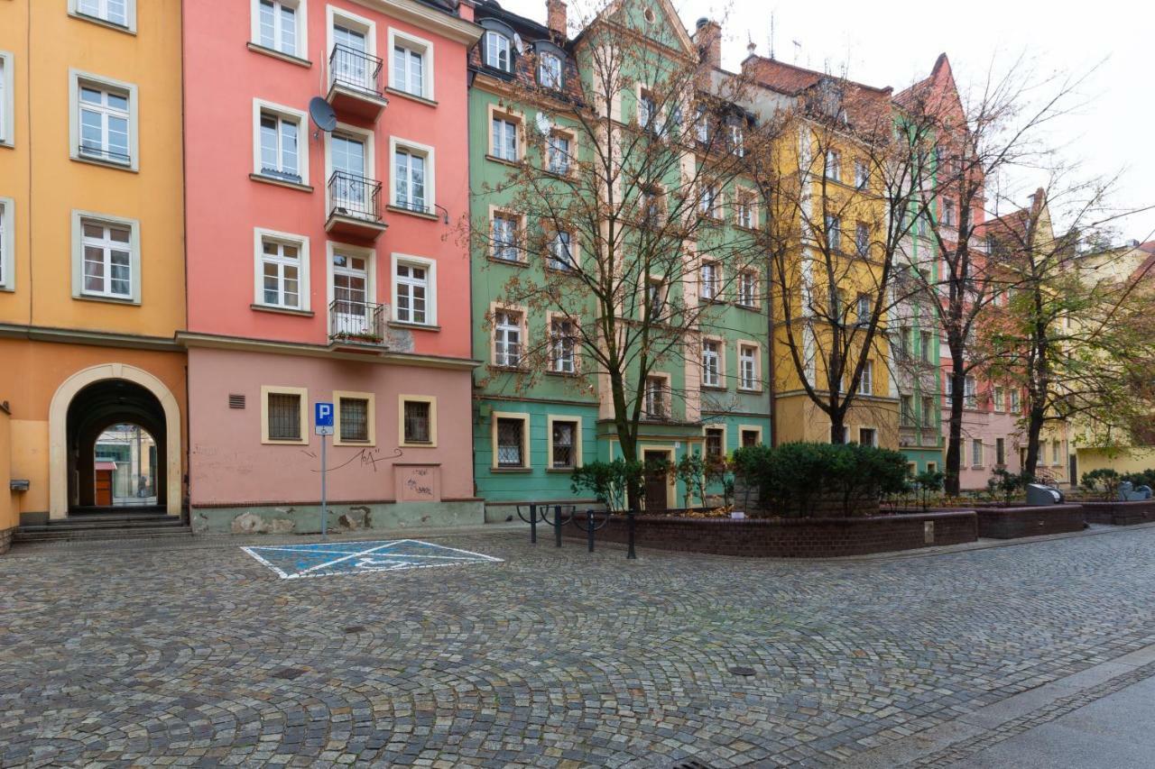 Ferienwohnung LiPsTiCk HoUsE RyNeK Breslau Exterior foto
