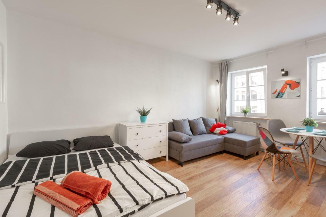 Ferienwohnung LiPsTiCk HoUsE RyNeK Breslau Exterior foto